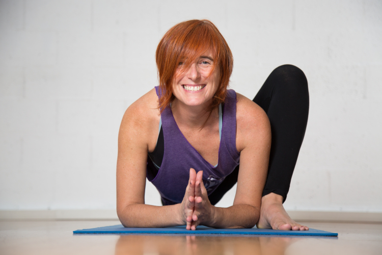 YOGA 